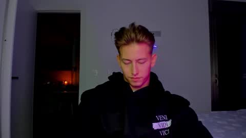 Oliver online show from January 2026 09:39:02 PM