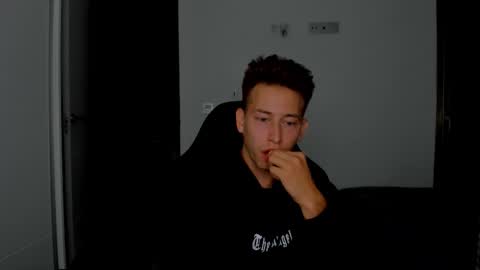 Oliver online show from March 2026 10:04:02 PM