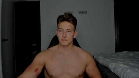 Oliver online show from April 2026 07:19:01 PM