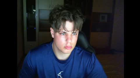 gymguy0505 online show from May 2026 02:46:02 PM