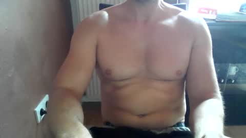 gymxxx_ online show from October 2025 10:56:02 AM