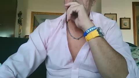 gyrdy online show from October 2025 02:15:01 PM