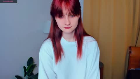 Kelly  Lilly online show from November 2025 06:51:01 PM