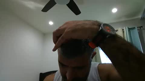 h0nest84 online show from December 2025 08:36:02 PM