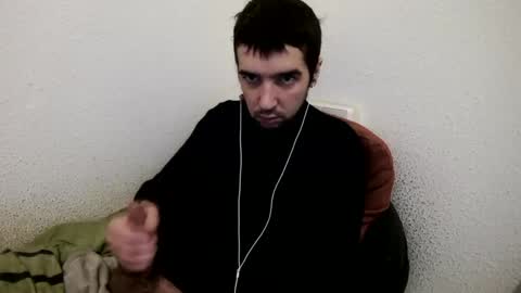 Snapshot of h1dden_reality chatting on February 2025 12:43:01 AM h1dden_reality online show from February 2025 12:43:01 AM