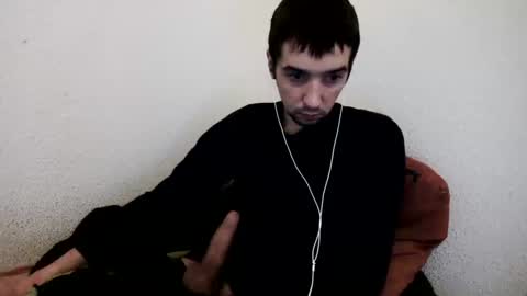 Snapshot of h1dden_reality chatting on February 2025 03:10:02 AM h1dden_reality online show from February 2025 03:10:02 AM