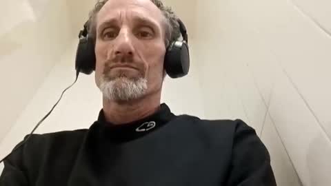 h333th3nz online show from February 2026 02:07:02 PM