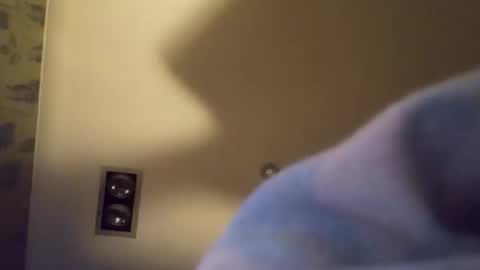 Snapshot of h_rd333 chatting on October 2025 09:57:02 PM h_rd333 online show from October 2025 09:57:02 PM