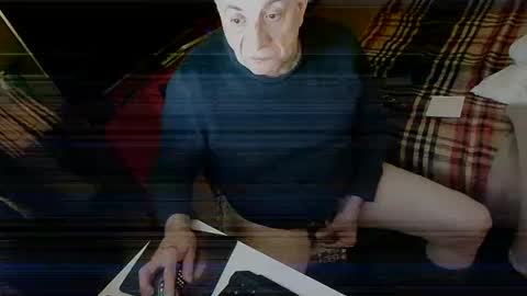 hacknoob62 online show from December 2024 05:15:02 PM