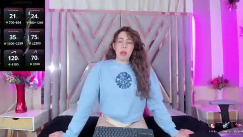 Snapshot of hada_russo chatting on June 2026 04:33:01 AM hada online show from June 2026 04:33:01 AM
