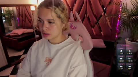 Haely online show from February 2025 11:32:02 AM