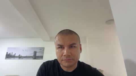 hagen2704 online show from August 2026 02:33:02 PM