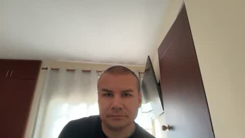 hagen2704 online show from August 2026 02:52:01 PM
