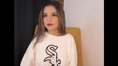 Snapshot of hailey_bri chatting on November 2025 03:56:01 PM hailey_bri online show from November 2025 03:56:01 PM