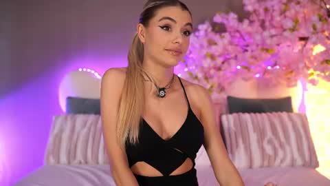 Snapshot of hailey_madow chatting on July 2026 09:12:02 AM Hailey online show from July 2026 09:12:02 AM