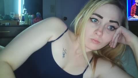 Snapshot of haileyakuma69 chatting on February 2025 11:16:01 PM Hailey and d online show from February 2025 11:16:01 PM