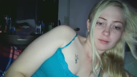 Snapshot of haileyakuma69 chatting on October 2025 08:49:01 AM Hailey and d online show from October 2025 08:49:01 AM