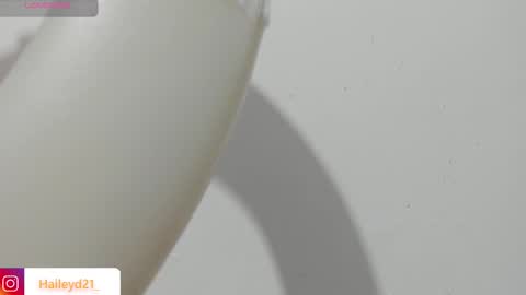 Hailey online show from February 2026 07:04:01 PM