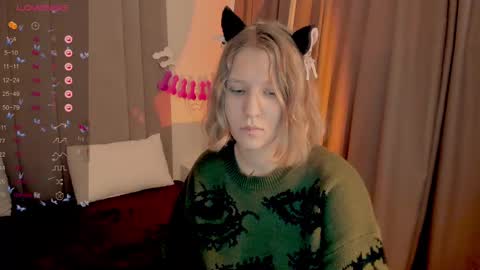 Snapshot of haileyfoxy chatting on March 2025 08:10:02 AM Hailey online show from March 2025 08:10:02 AM