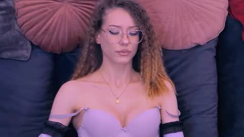 Carla online show from March 2026 09:05:01 PM