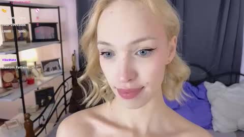 Lylu online show from February 2026 10:39:01 PM