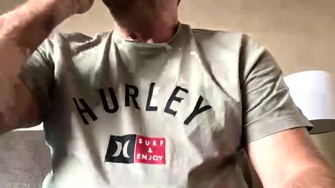 Snapshot of hairbear5 chatting on January 2026 04:12:02 PM Bruce online show from January 2026 04:12:02 PM