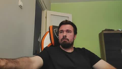 hairy_guy007 online show from June 2026 07:39:01 AM