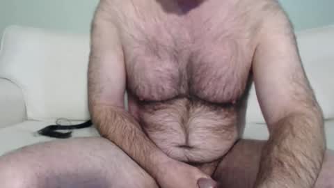 Hairy male online show from February 2026 06:12:02 PM