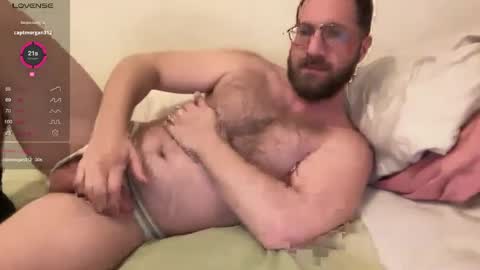 Snapshot of hairyfitguy444 chatting on March 2025 02:19:02 AM Harry Fit  Big Bro Dad Sir online show from March 2025 02:19:02 AM