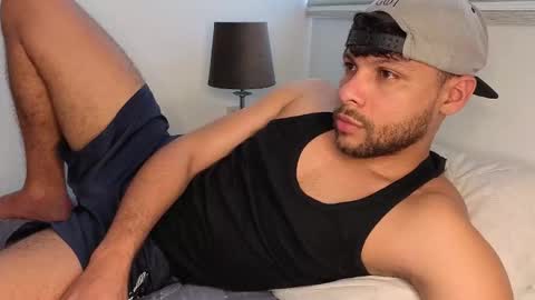 Snapshot of haku_kanjii chatting on November 2025 06:28:02 PM Independent model online show from November 2025 06:28:02 PM