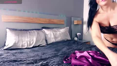 Haley online show from November 2025 08:30:02 AM