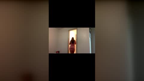 Haleysunshinee online show from June 2026 12:38:01 AM
