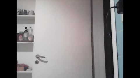 Snapshot of halfblood18 chatting on January 2025 01:53:01 AM halfblood18 online show from January 2025 01:53:01 AM