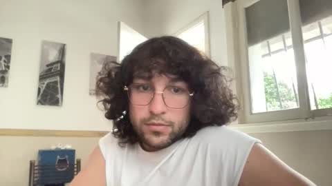 Snapshot of halfblood18 chatting on October 2025 08:53:02 PM halfblood18 online show from October 2025 08:53:02 PM