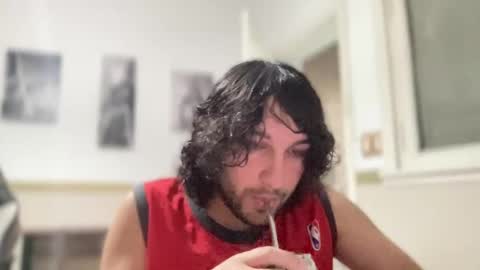 Snapshot of halfblood18 chatting on October 2025 10:21:02 PM halfblood18 online show from October 2025 10:21:02 PM