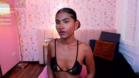 Snapshot of halleylorens chatting on July 2026 07:30:01 PM Halley Lorens online show from July 2026 07:30:01 PM