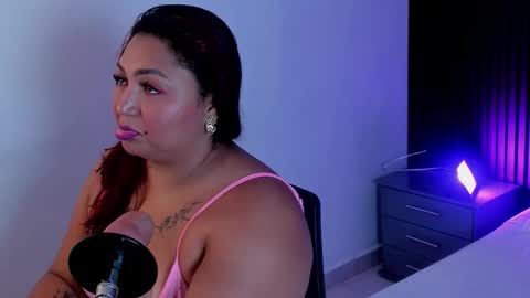 Snapshot of halleyrosse chatting on October 2025 08:33:02 PM Halleyrosse online show from October 2025 08:33:02 PM