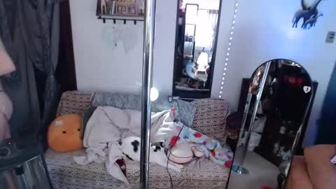 halovalentine online show from February 2026 05:45:02 PM