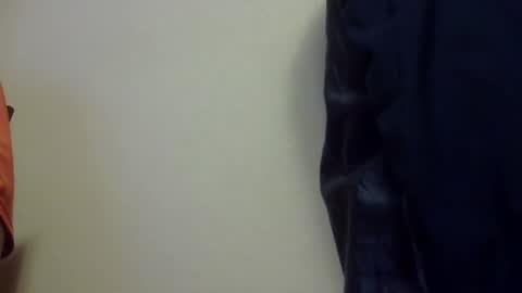 Snapshot of hamhead71 chatting on March 2026 11:31:02 PM hamhead71 online show from March 2026 11:31:02 PM