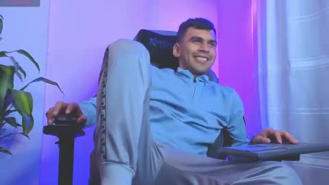 Snapshot of hamiltong12 chatting on May 2026 01:03:02 AM hamiltong12 online show from May 2026 01:03:02 AM