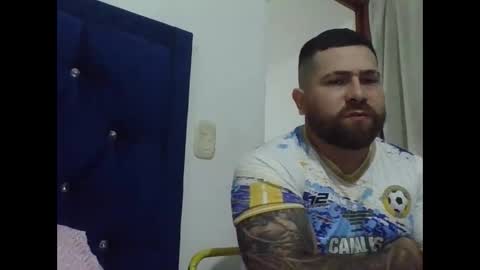 hammerwhithe01 online show from January 2026 01:02:02 PM