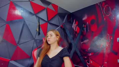 Snapshot of hana_and_zeta chatting on November 2025 12:19:02 PM Hana and Zeta online show from November 2025 12:19:02 PM