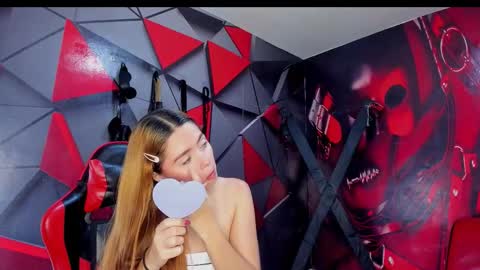 Hana and Zeta online show from February 2026 12:21:01 PM