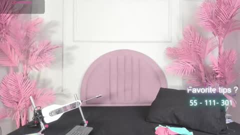 hanaahquinn online show from January 2026 11:38:02 AM