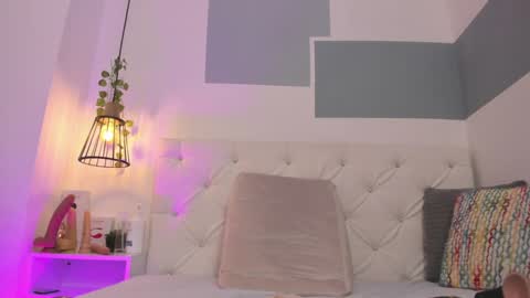 hanah_gray online show from January 2025 05:19:01 PM