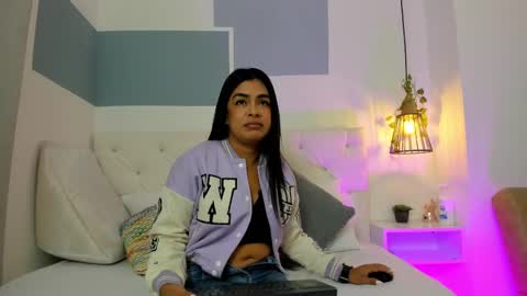 hanah_gray online show from March 2025 11:14:02 AM