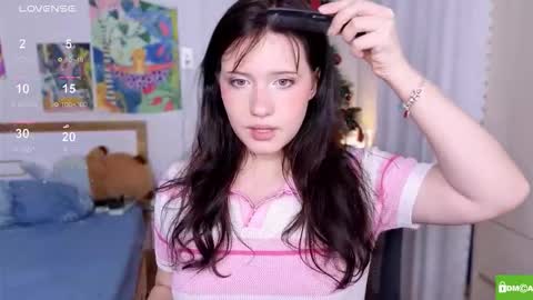 hanahwoods online show from November 2025 02:10:01 PM