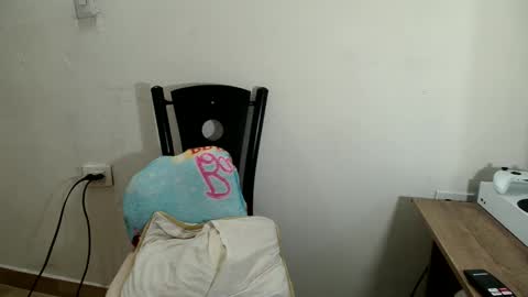 Snapshot of hanamor chatting on February 2025 12:25:02 AM Hana.......Fansly - content being added daily.. online show from February 2025 12:25:02 AM