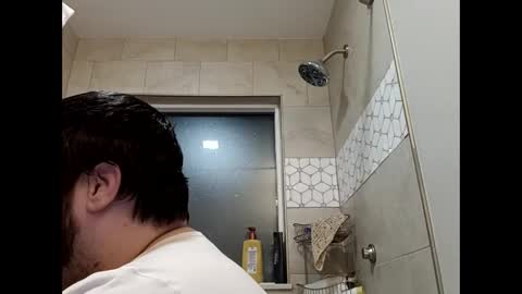 Snapshot of handsomedaddy198923 chatting on November 2025 08:24:01 AM handsomedaddy198923 online show from November 2025 08:24:01 AM