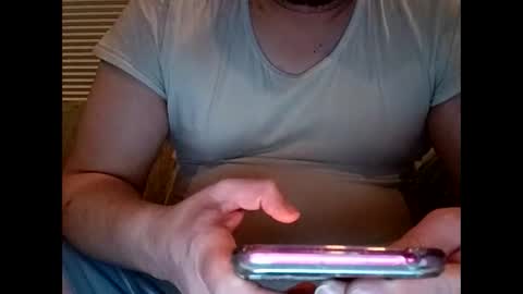 Handsomedaddy198923 online show from March 2026 04:18:02 AM